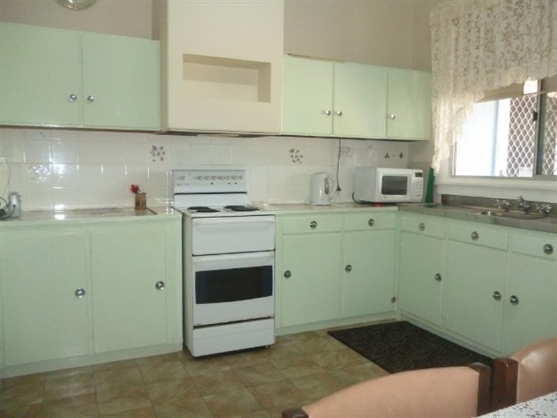 31 Amber Street, Katanning WA 6317