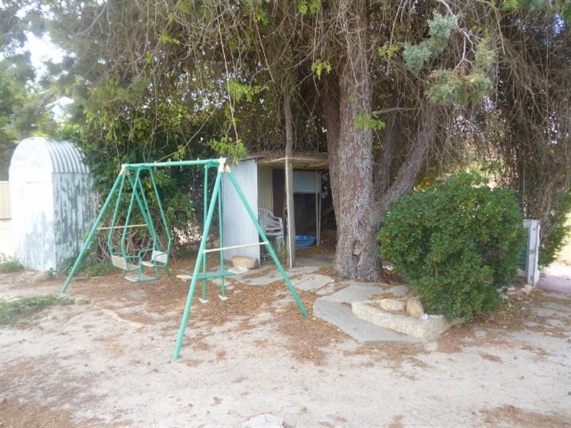 31 Amber Street, Katanning WA 6317