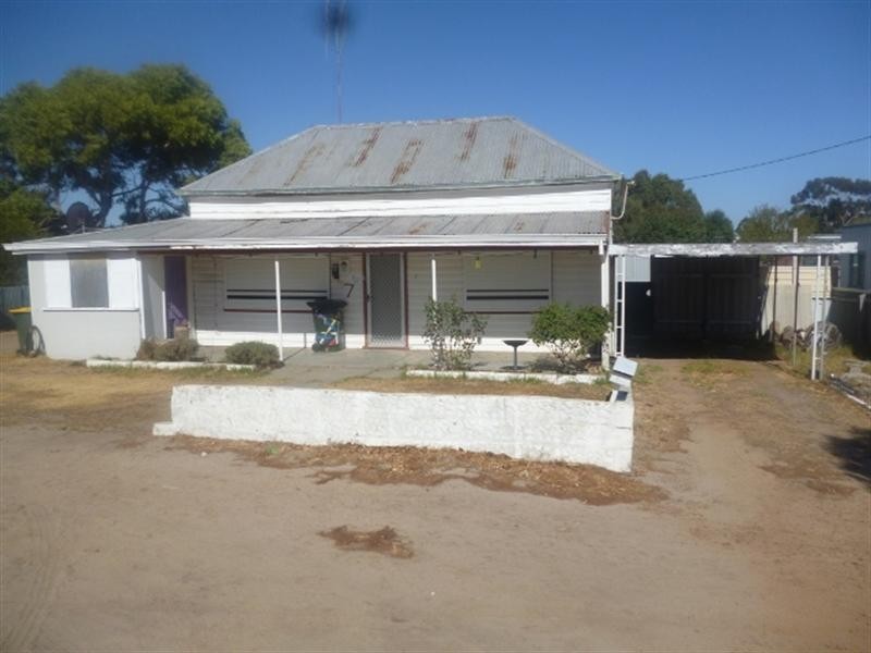 7 Amber Street, Katanning WA 6317