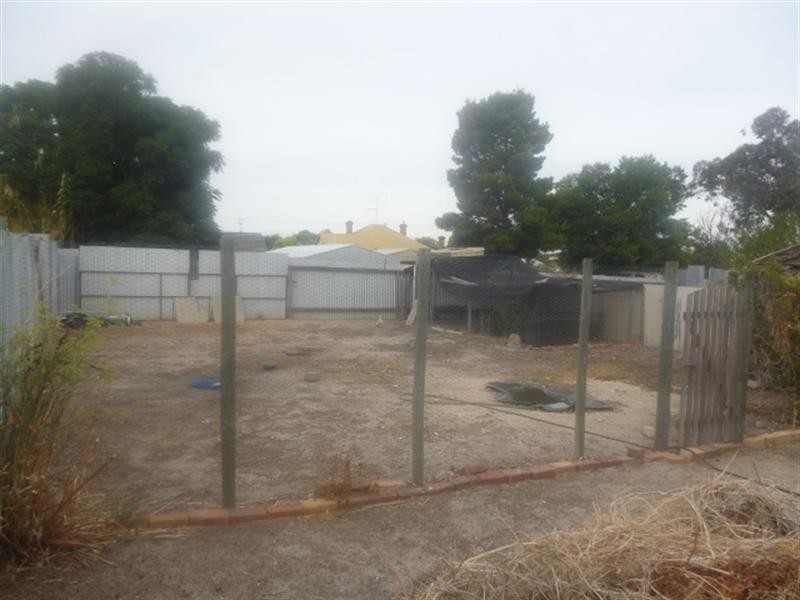 21 Albion Street, Katanning WA 6317