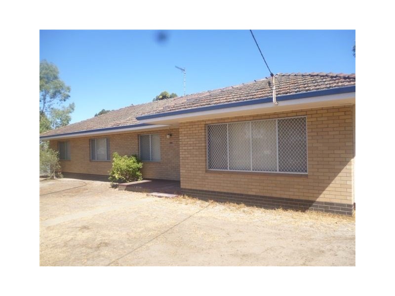 17 Aberdeen Street, Katanning WA 6317