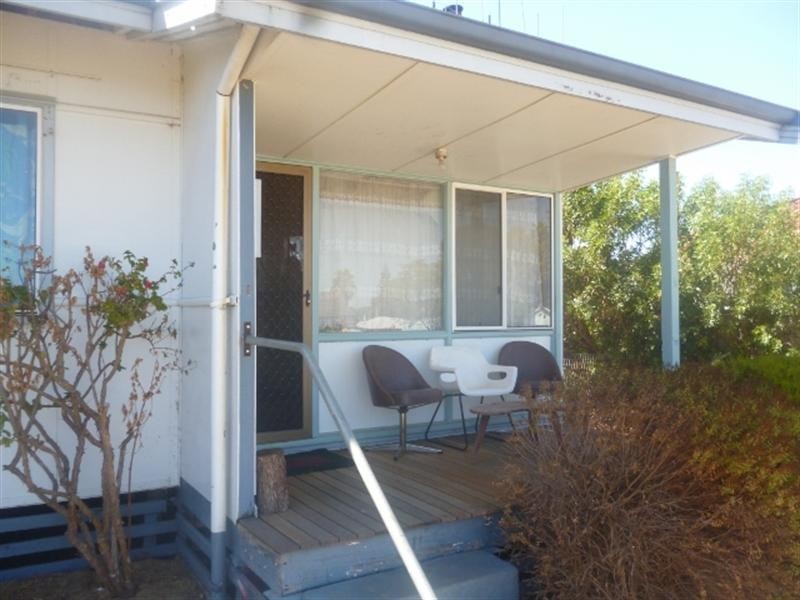 13 Bowden Terrace, Katanning WA 6317