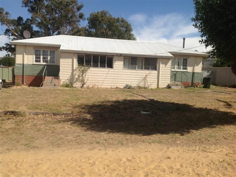 18 Honner Street, Kojonup WA 6395
