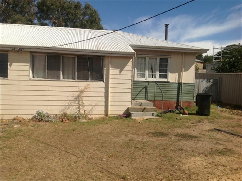 18 Honner Street, Kojonup WA 6395