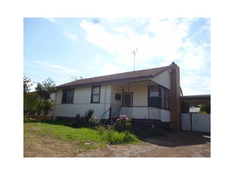 21 Kemble Terrace, Katanning WA 6317