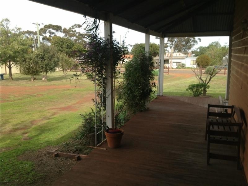 76-78 Taylor Street, Dumbleyung WA 6350