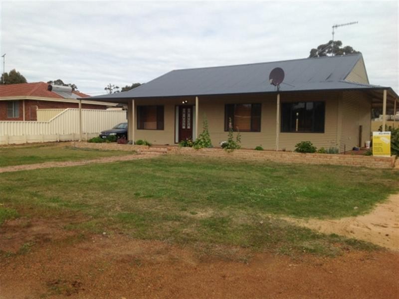 52 India Street, Broomehill WA 6318