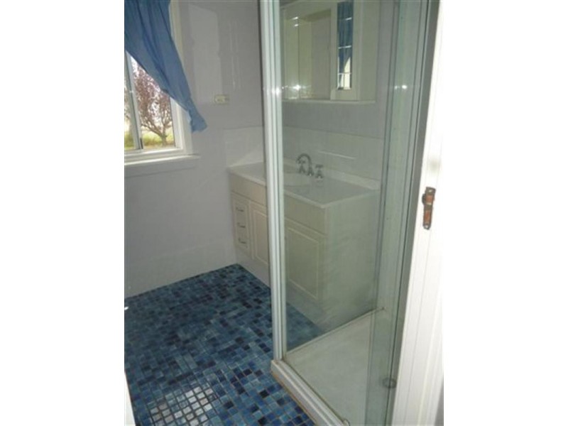 13 House Street, Gnowangerup WA 6335