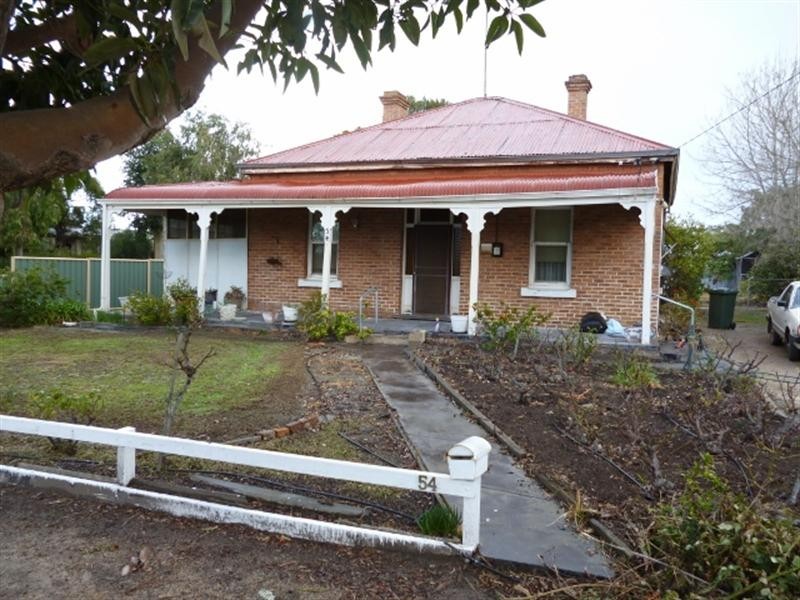 54 Daping Street, Katanning WA 6317