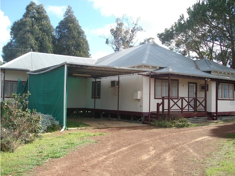 10 Forsythe Road, Kojonup WA 6395