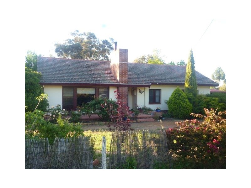 1 Janitor Street, Broomehill WA 6318