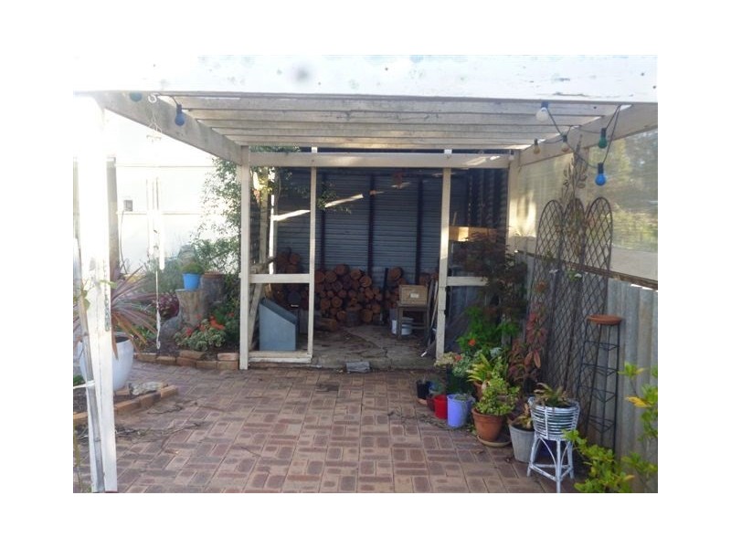 1 Janitor Street, Broomehill WA 6318