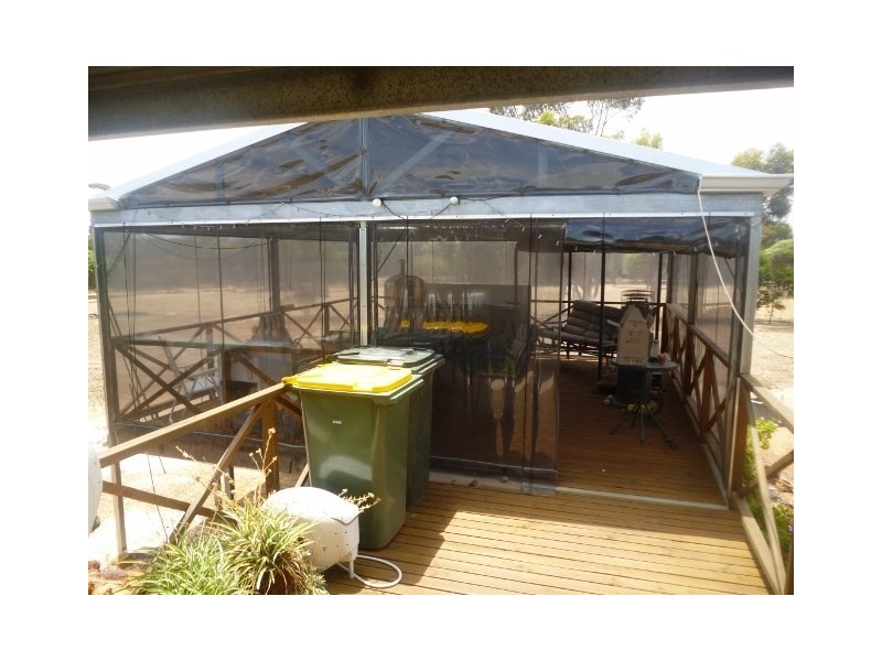 11 Treasure Road, Woodanilling WA 6316