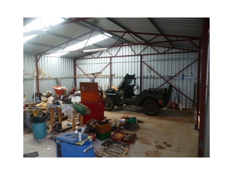 11 Treasure Road, Woodanilling WA 6316