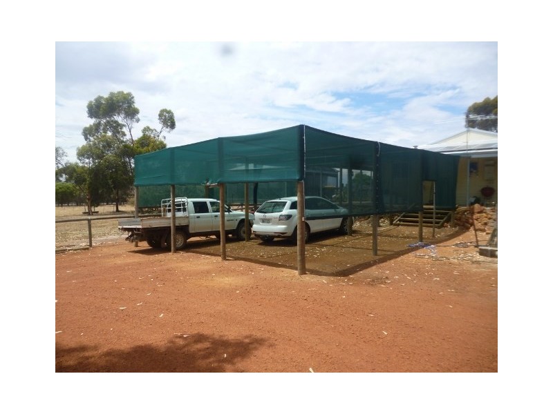 11 Treasure Road, Woodanilling WA 6316