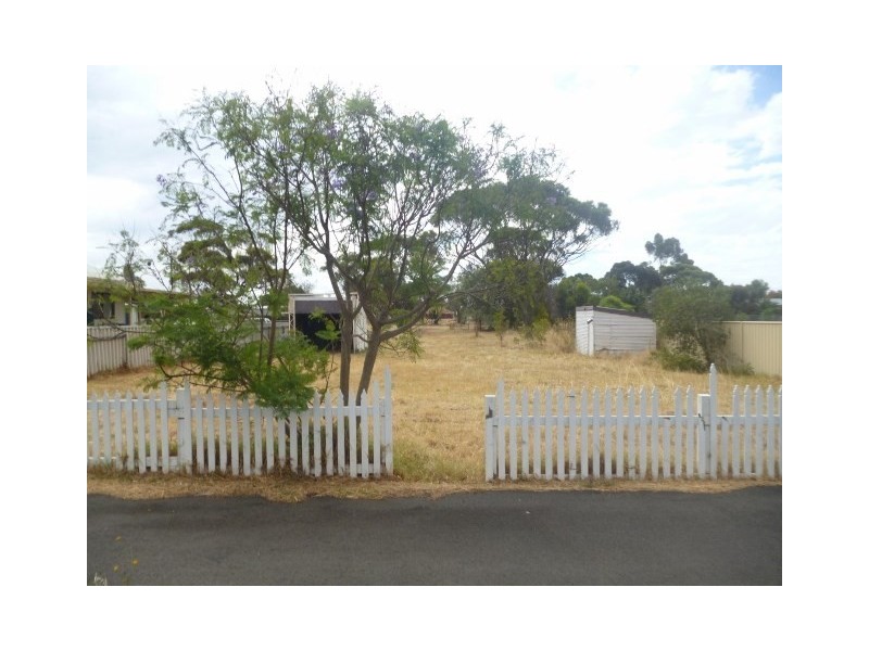 9 Park Street, Katanning WA 6317