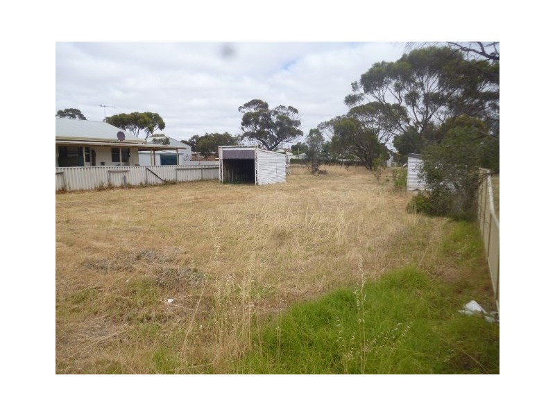 9 Park Street, Katanning WA 6317