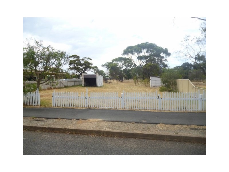 9 Park Street, Katanning WA 6317