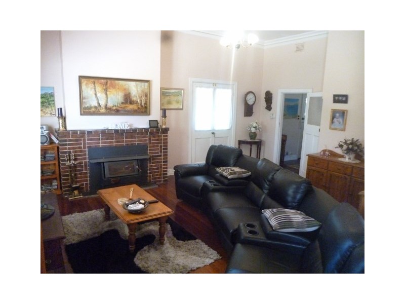 33 Adam Street, Katanning WA 6317