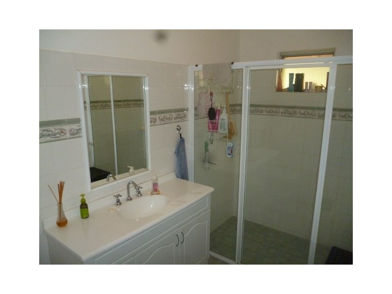 33 Adam Street, Katanning WA 6317