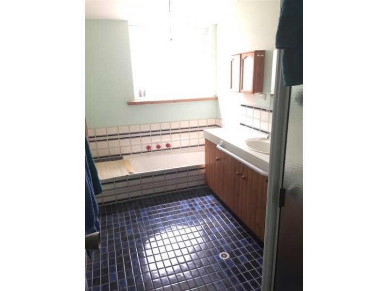 19 Aylmore Street, Gnowangerup WA 6335