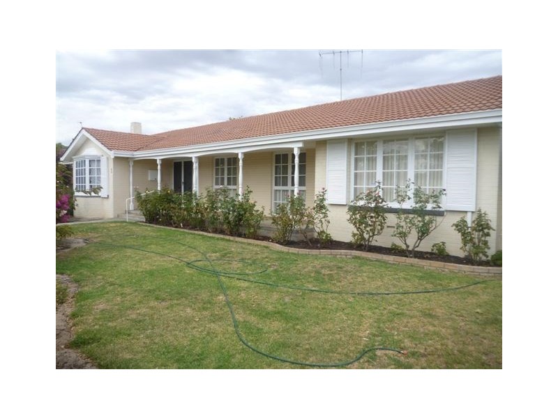 1 Collingwood Street, Katanning WA 6317