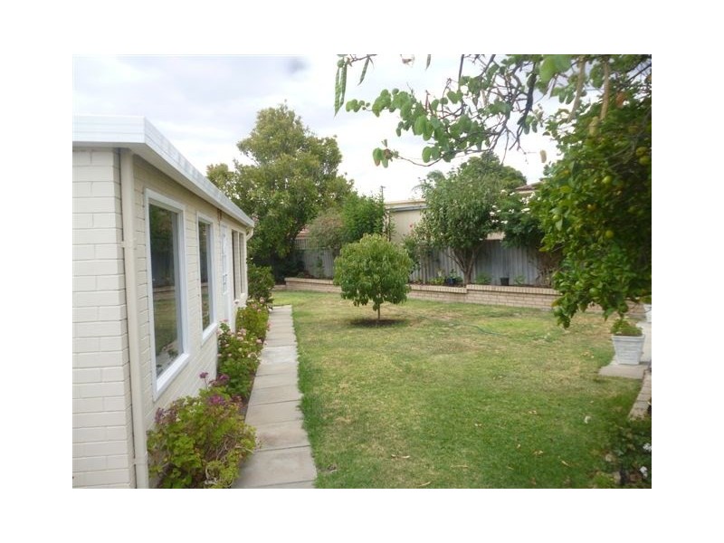 1 Collingwood Street, Katanning WA 6317