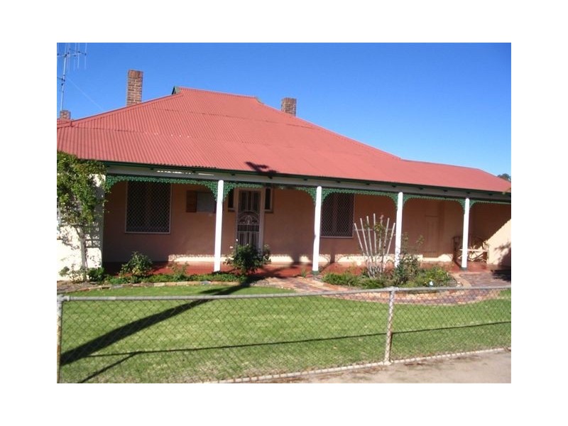 1 Bokarup Street, Katanning WA 6317