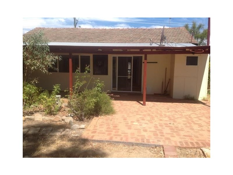 12 Pensioner Road, Kojonup WA 6395