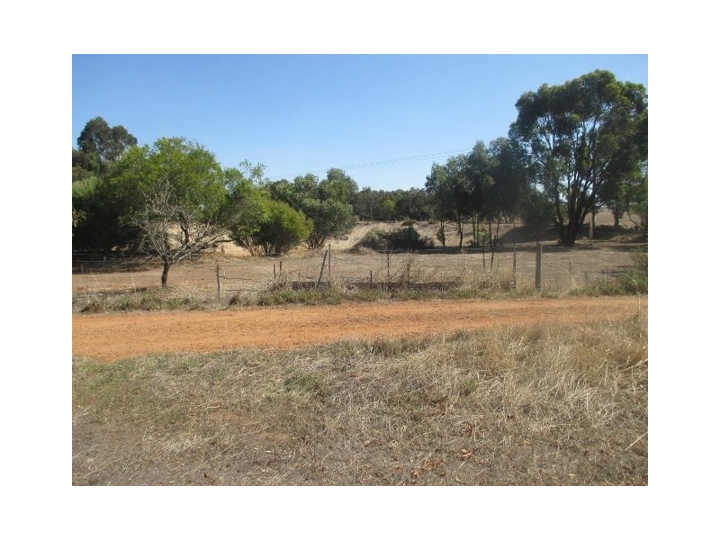 31 Chillicup Road, Broomehill WA 6318