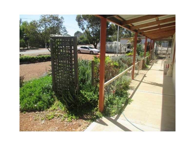 11 Carlton Street, Woodanilling WA 6316