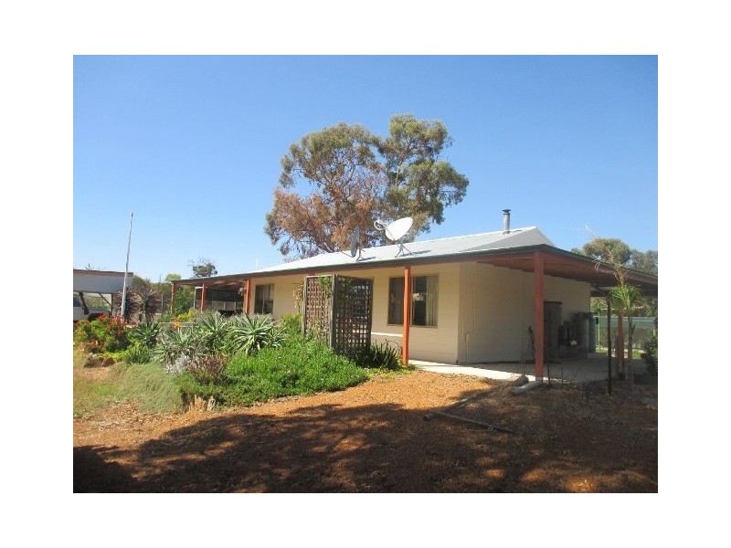 11 Carlton Street, Woodanilling WA 6316
