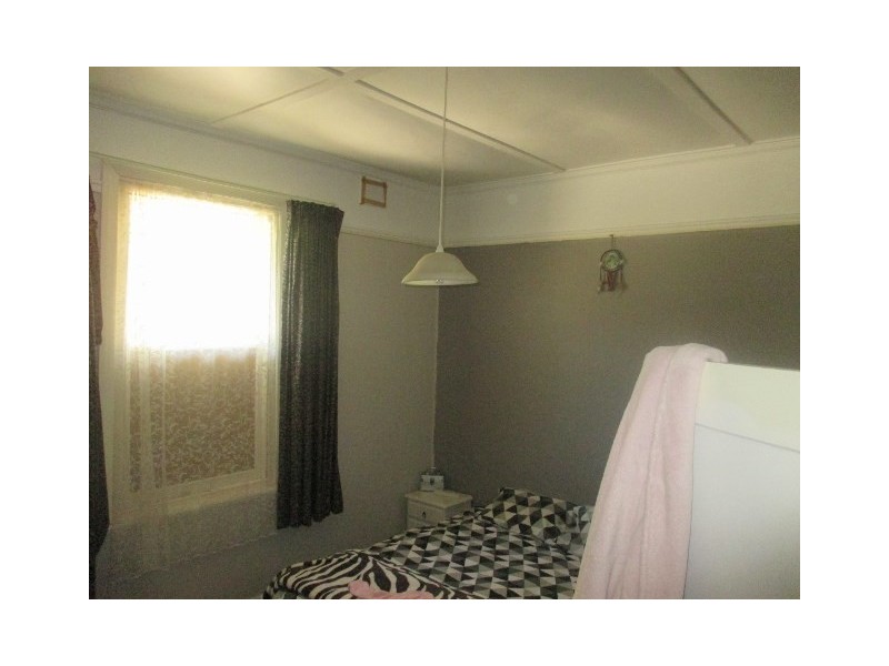 68 Daping Street, Katanning WA 6317