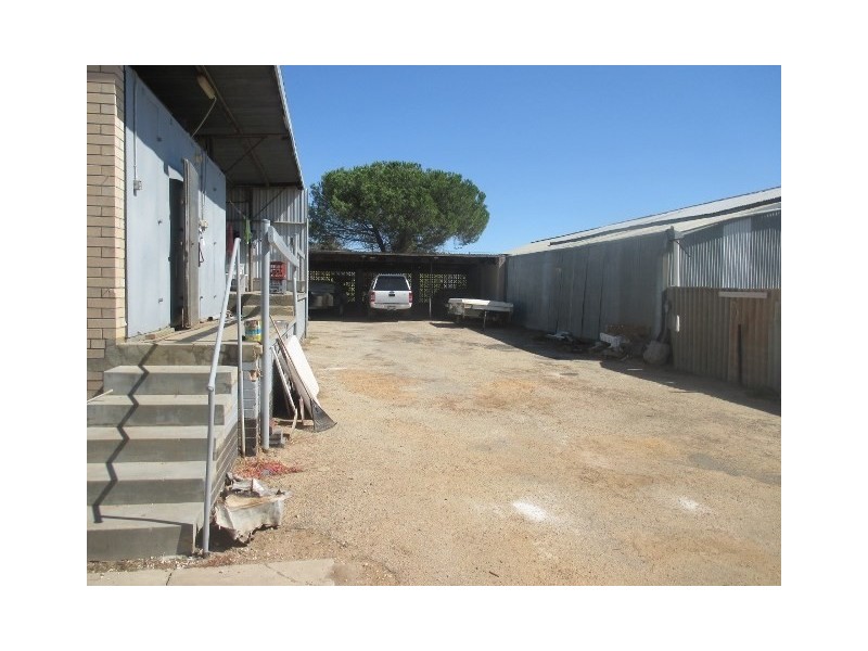 68 Daping Street, Katanning WA 6317