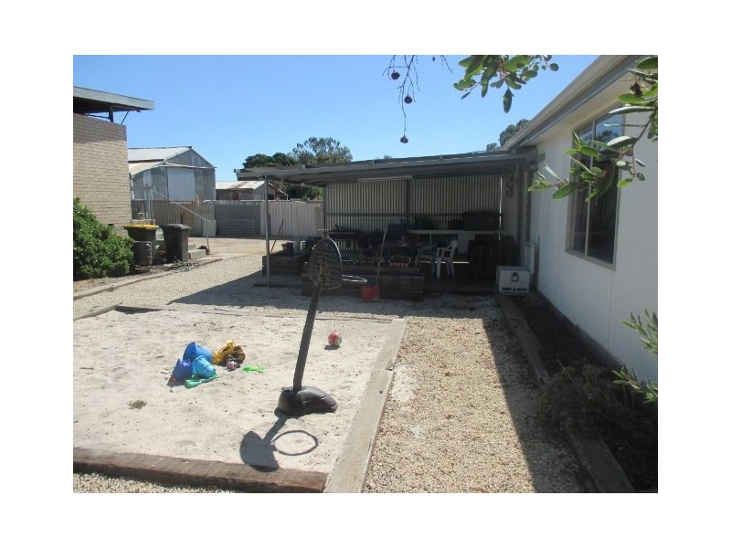 68 Daping Street, Katanning WA 6317