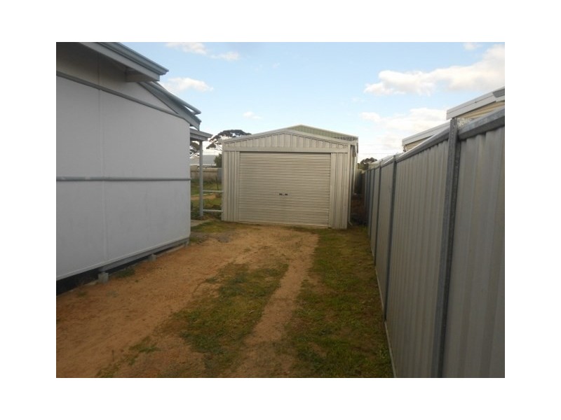 21 Quinn Street, Gnowangerup WA 6335