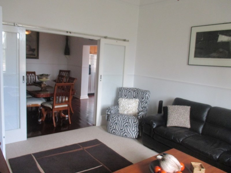 27 Johnston Street, Wagin WA 6315