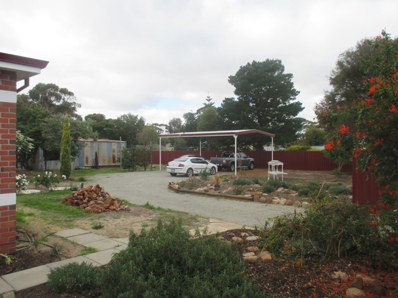 27 Johnston Street, Wagin WA 6315