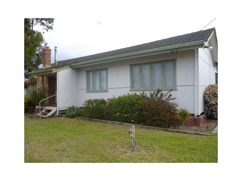 13 House Street, Gnowangerup WA 6335