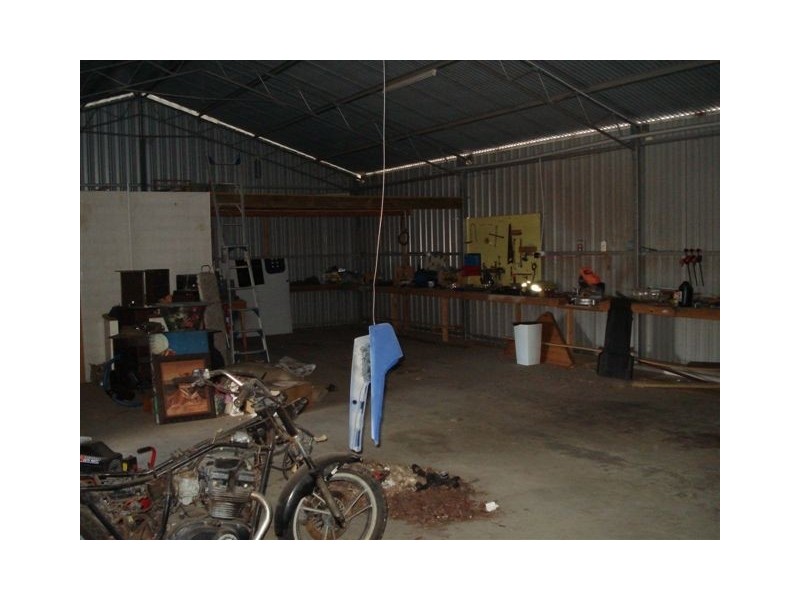 100 Dijon Street, Katanning WA 6317