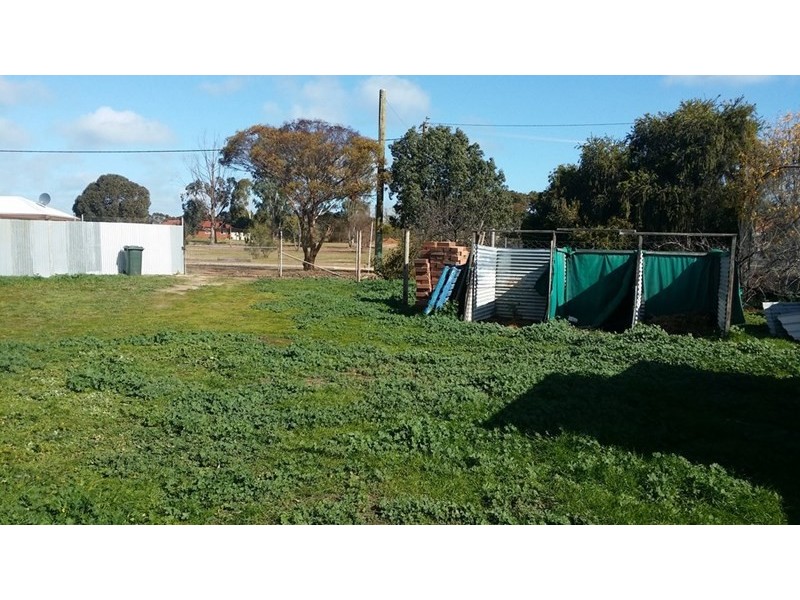 2 House Street, Gnowangerup WA 6335