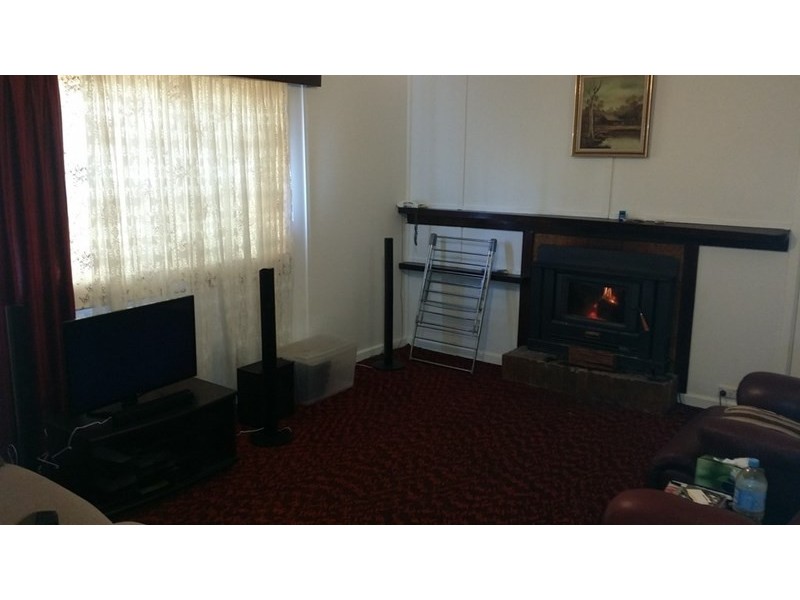 2 House Street, Gnowangerup WA 6335