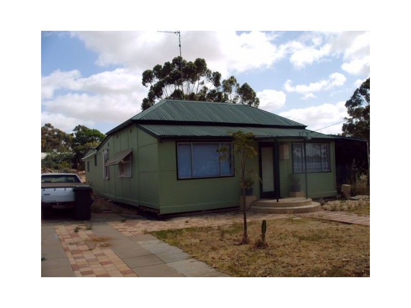 42 Absolon Street, Dumbleyung WA 6350