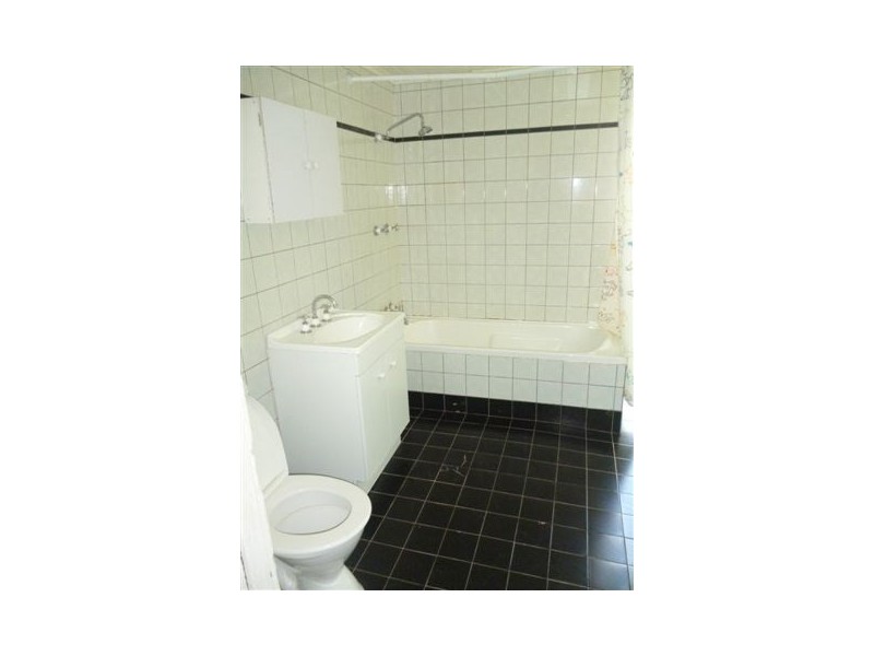 2 Blantyre Street, Katanning WA 6317