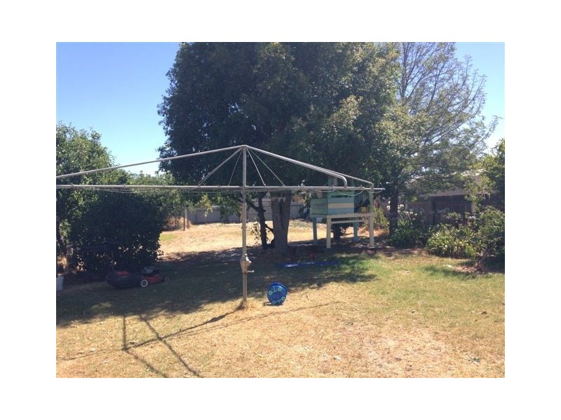 18 Rogers Avenue, Katanning WA 6317