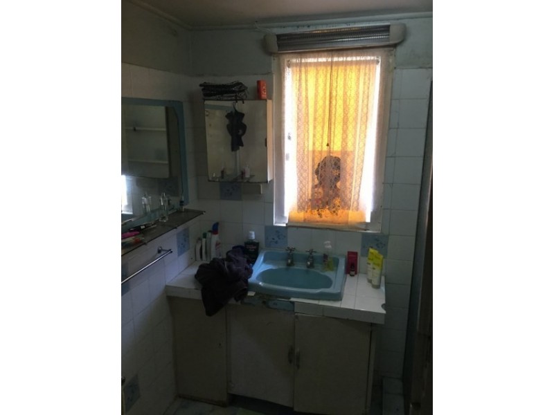 12 Rogers Avenue, Katanning WA 6317