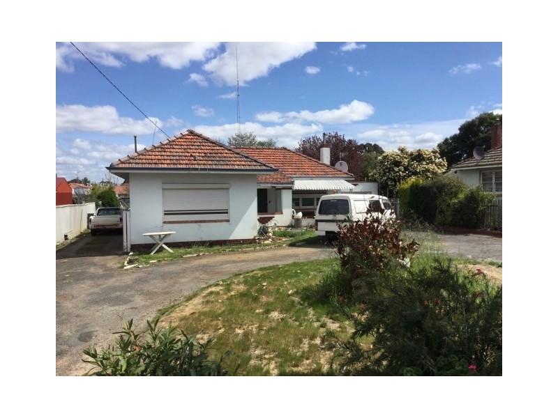 12 Rogers Avenue, Katanning WA 6317