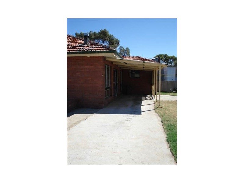 1 Andrews Street, Katanning WA 6317