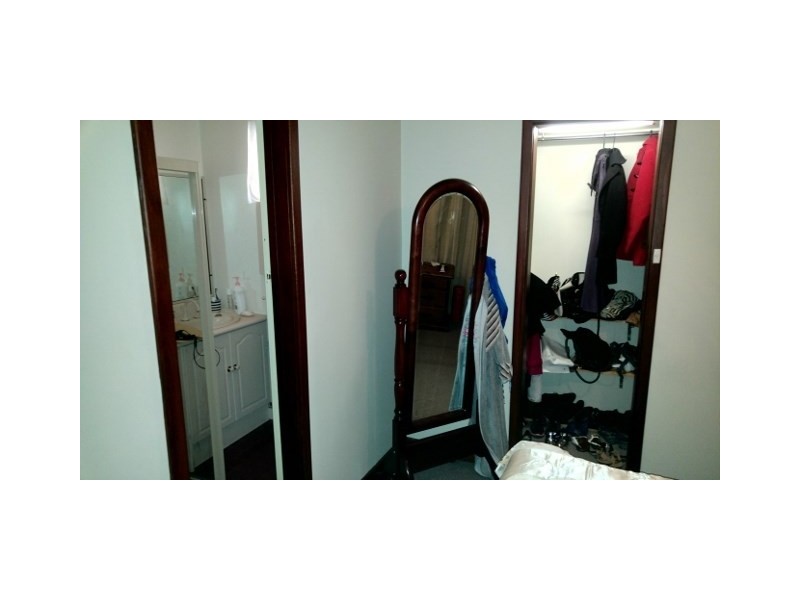 11 Clive Street, Katanning WA 6317