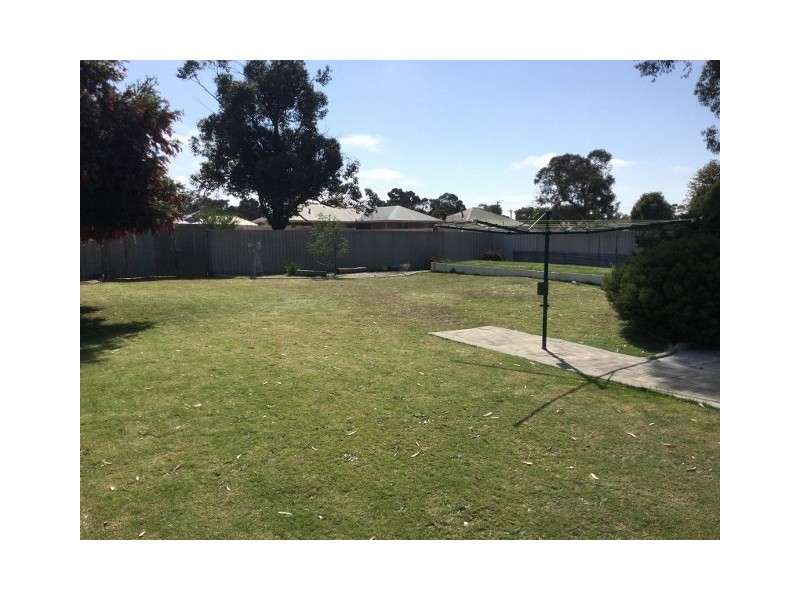 9 Moojebing Road, Katanning WA 6317